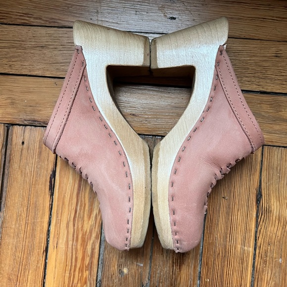 No. 6 Annabel Clogs - Picture 7 of 9